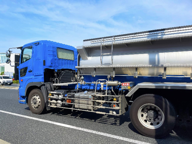 トラック運転手 仕事内容