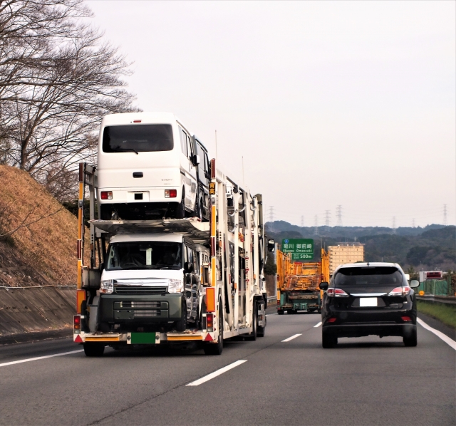 キャリアカーの積載量や荷台のサイズは？