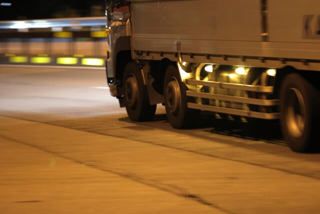 トラック運転手 転職 注意点