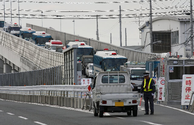 交通誘導員 年収