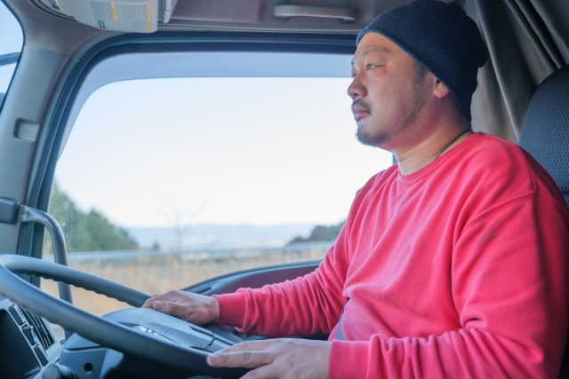 トラック運転手　体験談