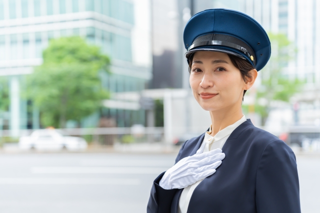 タクシードライバー　仕事内容　一日の流れ