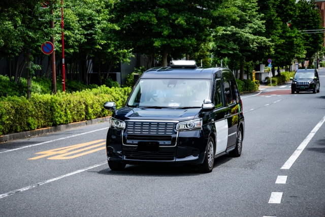 タクシー運転手　割増賃金