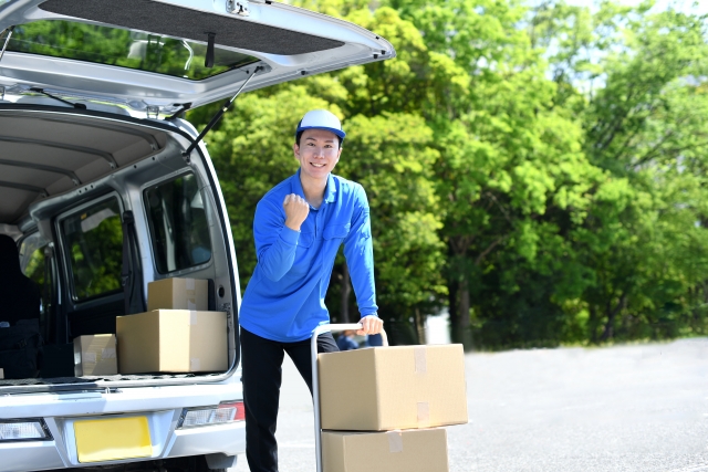 2ｔトラックドライバー　配送するもの