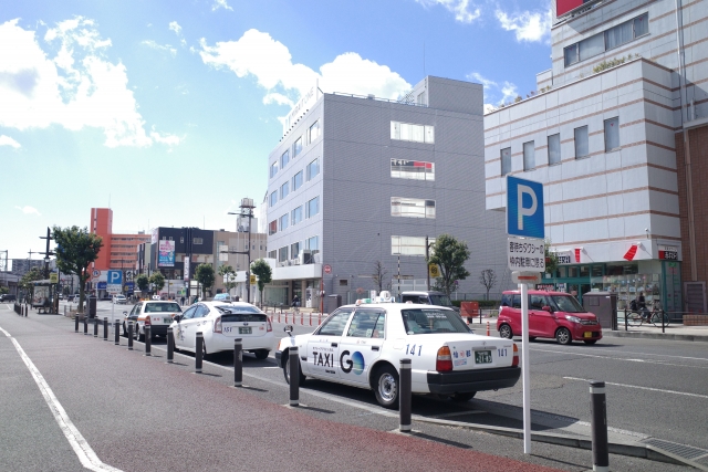 タクシー会社　見つける方法